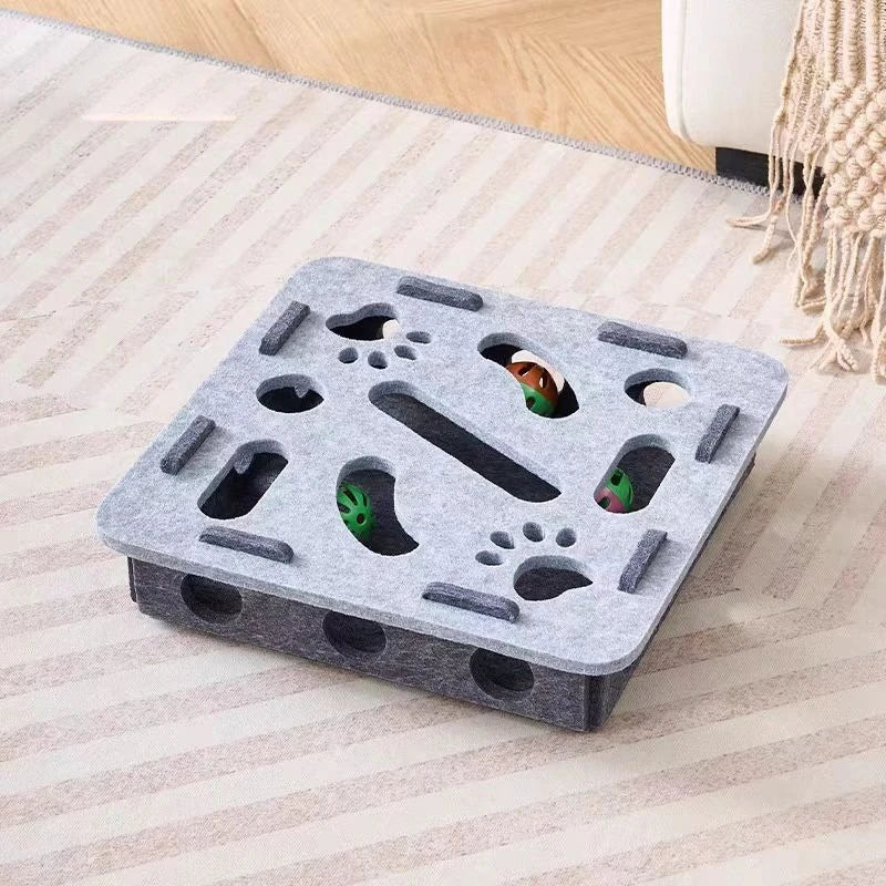 Felt Cat Puzzle Feeder with 3 Balls - Gray Square