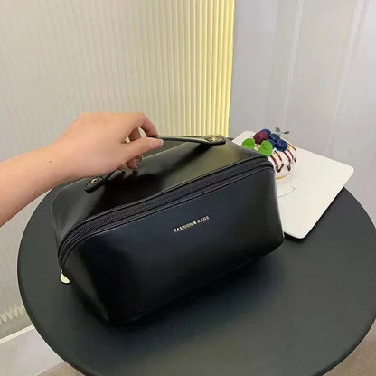 Organizer Female Toiletry Kit Bag - Black